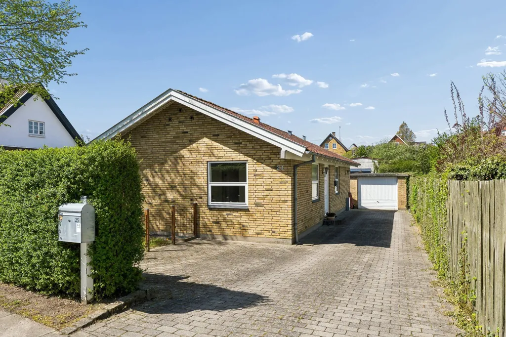 Välivaade - Fenced Villa with Garden in Næsby, Odense N