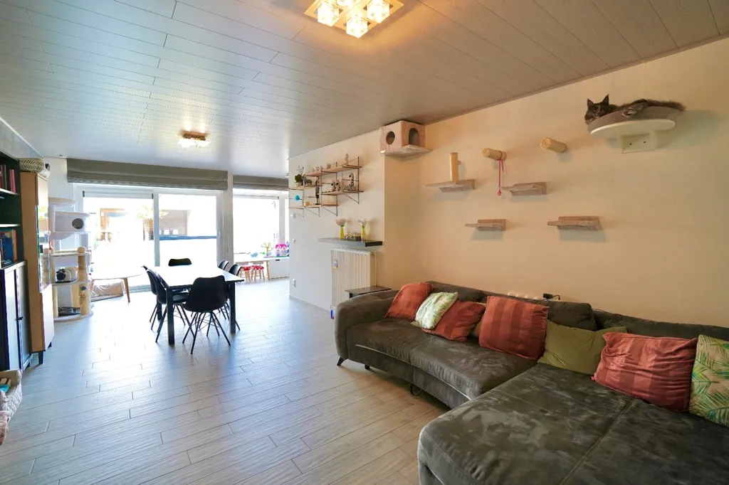 Elutuba - Energy-Efficient Family Home in Ertvelde
