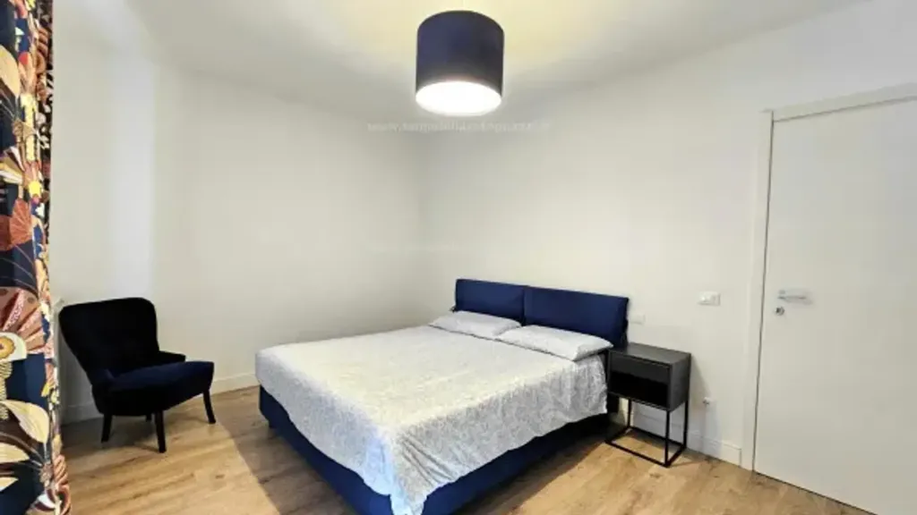 Chambres - Rustic Bilocale with Private Parking in Certaldo Centre