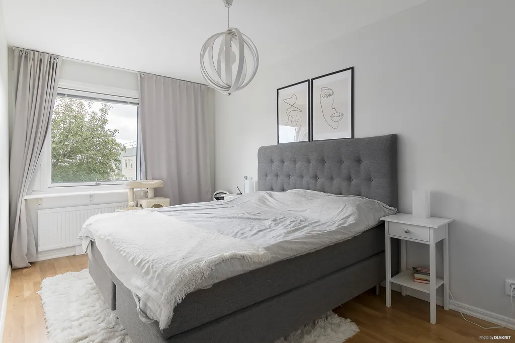 Magamistoad - Renovated Flat with Large Windows in Lunden