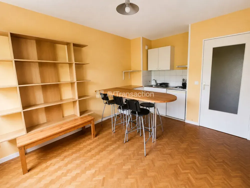 Cuisine - Studio avec Ascenseur dans le 3ème Arrondissement
