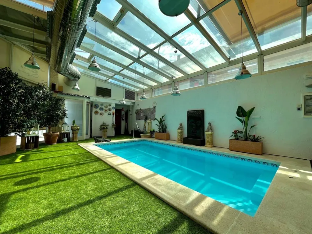 Bassein - Chalet with Pool in Sax