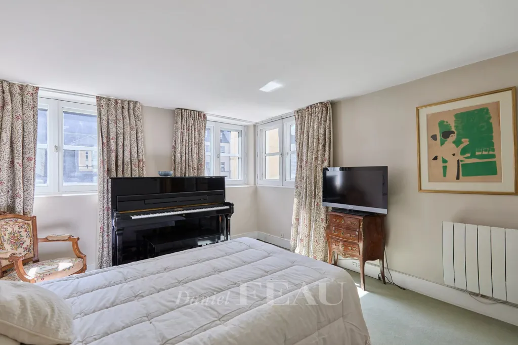 Chambres - Appartement de Prestige Rue de Turenne, Paris 4ème