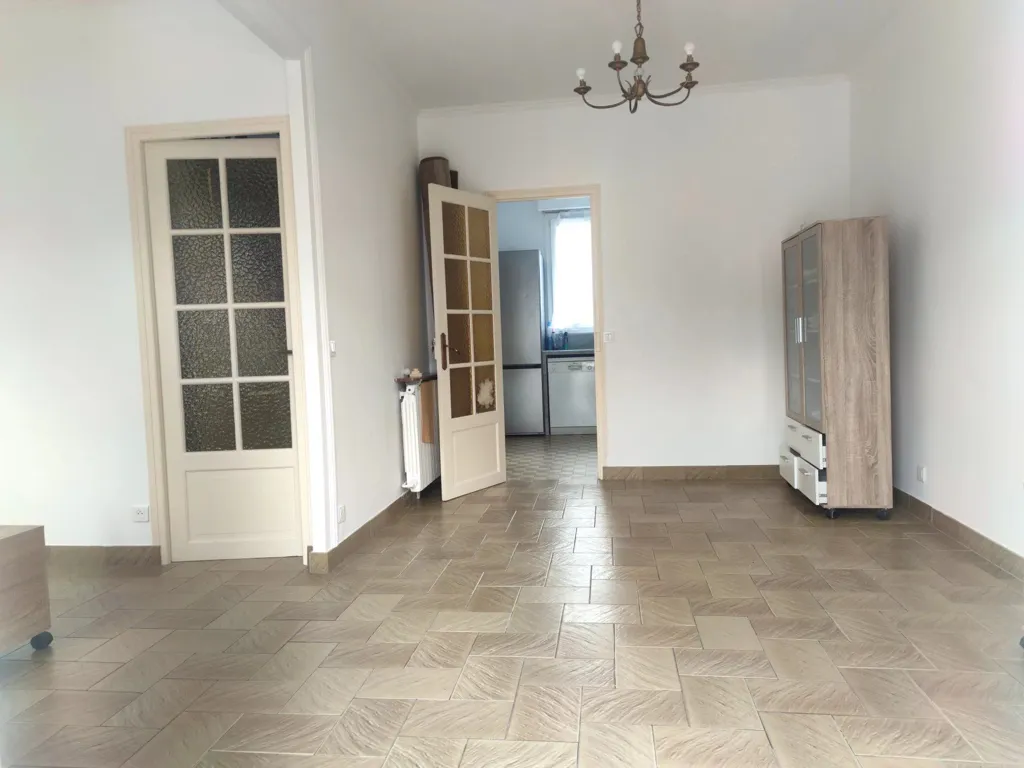 Elutuba - Brick House with Terrace in Colombes