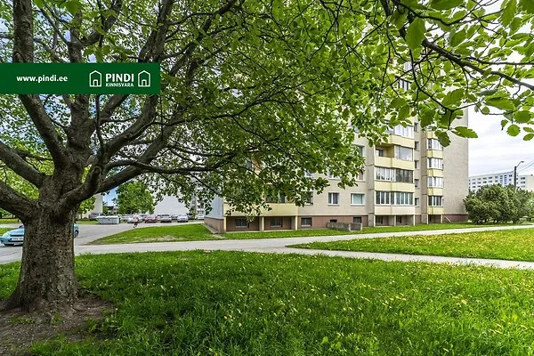 Jardin - 3-Bedroom Flat with Central Heating in Lasnamäe, Tallinn