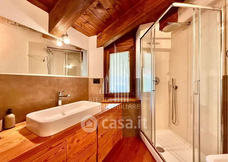 Bagni - Mansard Apartment with Mountain View in Pré-Saint-Didier
