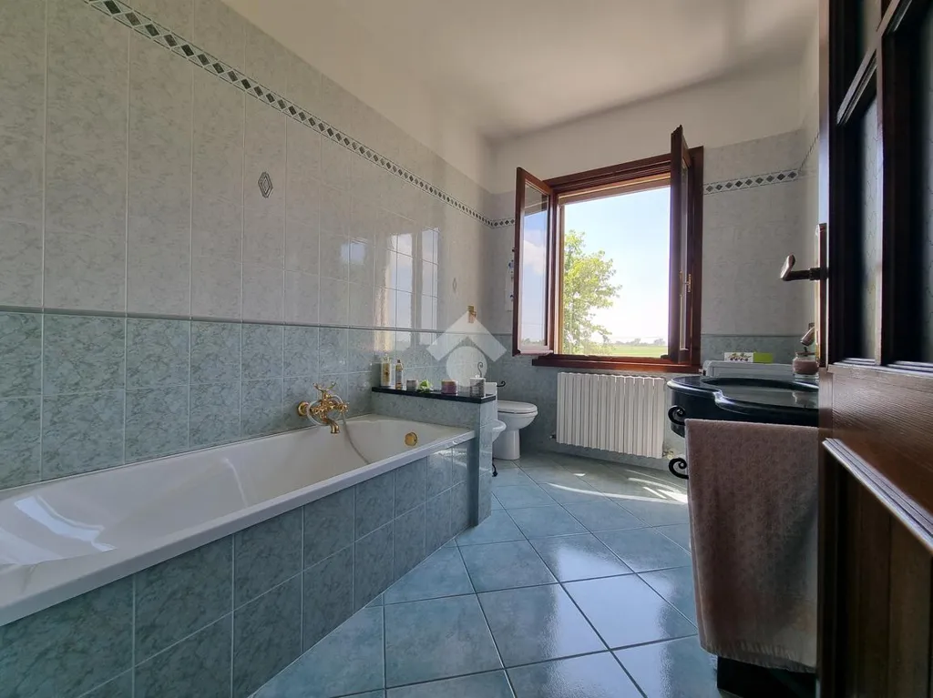 Vannitoad - Restored Villa with Multiple Apartments in Borgo Virgilio