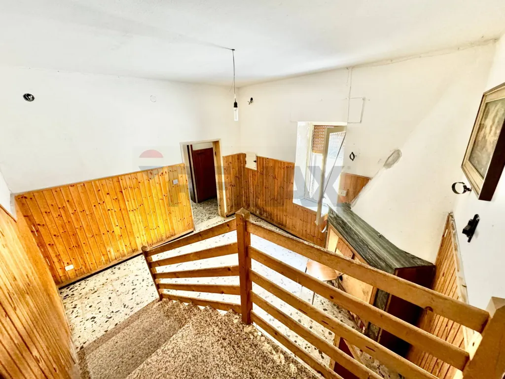 Pièces - Independent House with Terrace in Thiesi