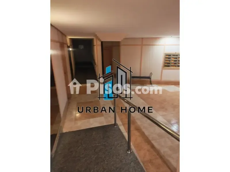 Esik - Apartment with Terrace in San Claudio, León