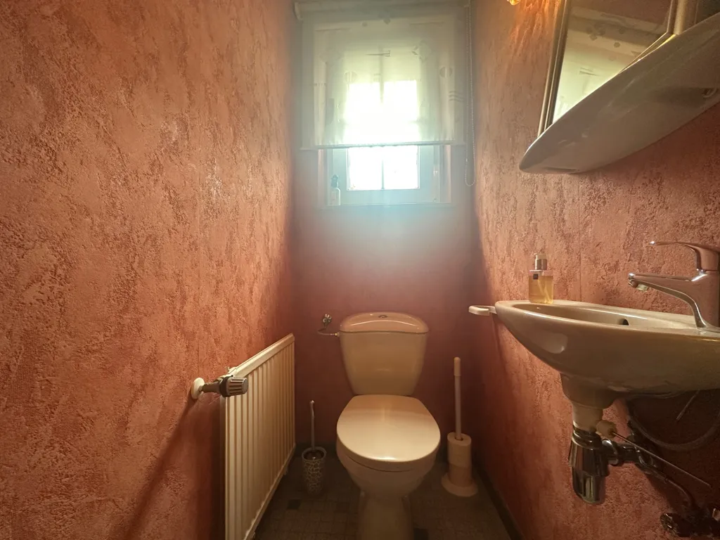 Badezimmer - Semi-Detachiertes Haus mit Terrasse in Dudelange