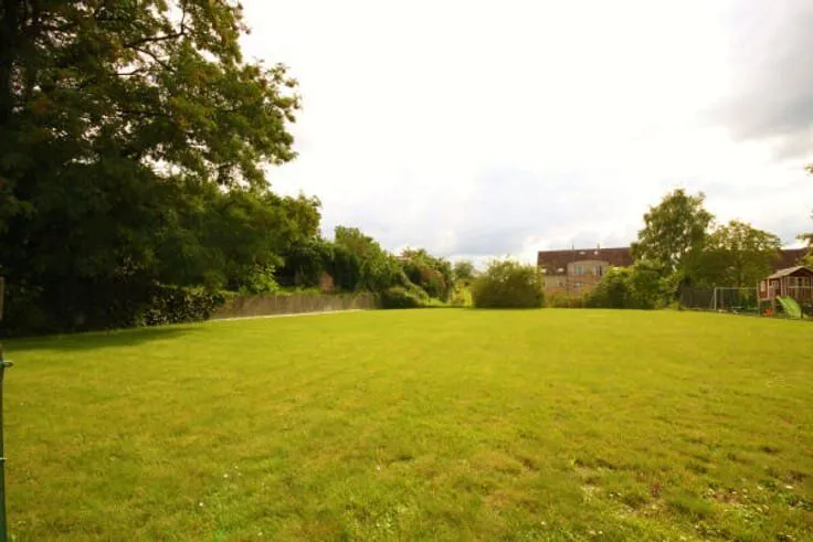 Jardin - Appartement avec Garage et Jardin en Centre-Ville