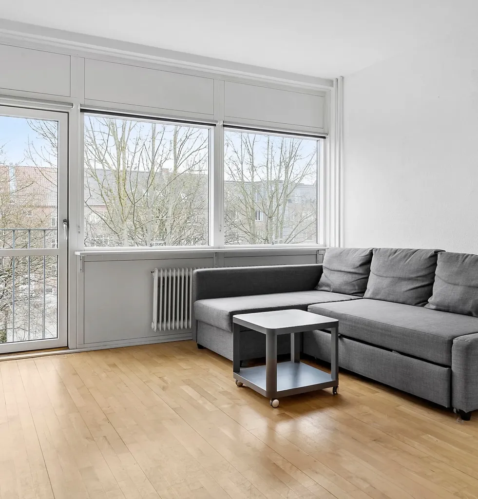 Elutuba - Studio Flat with Balcony near University
