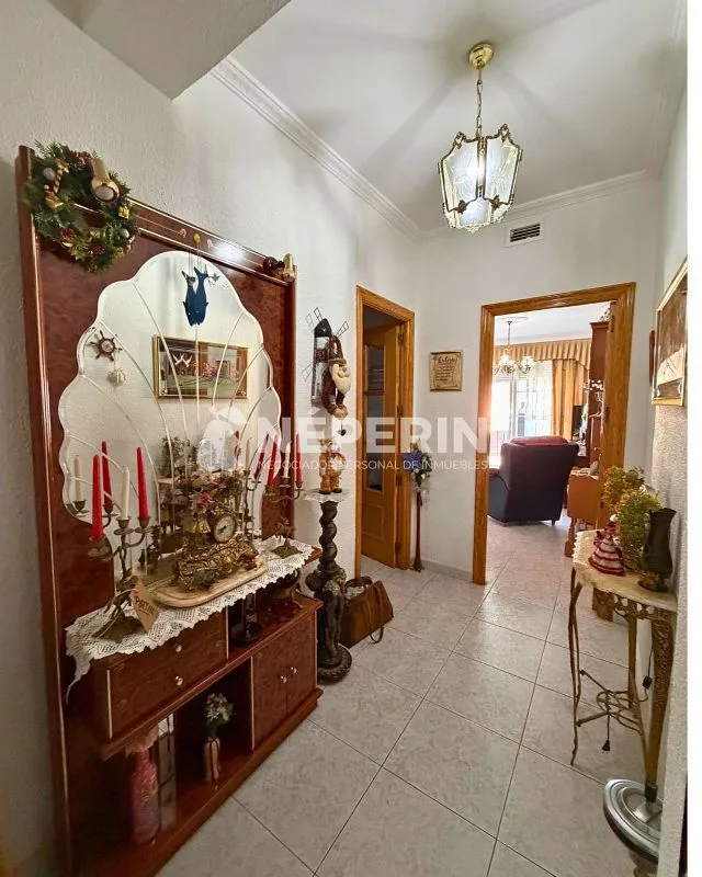 hallway_entrance