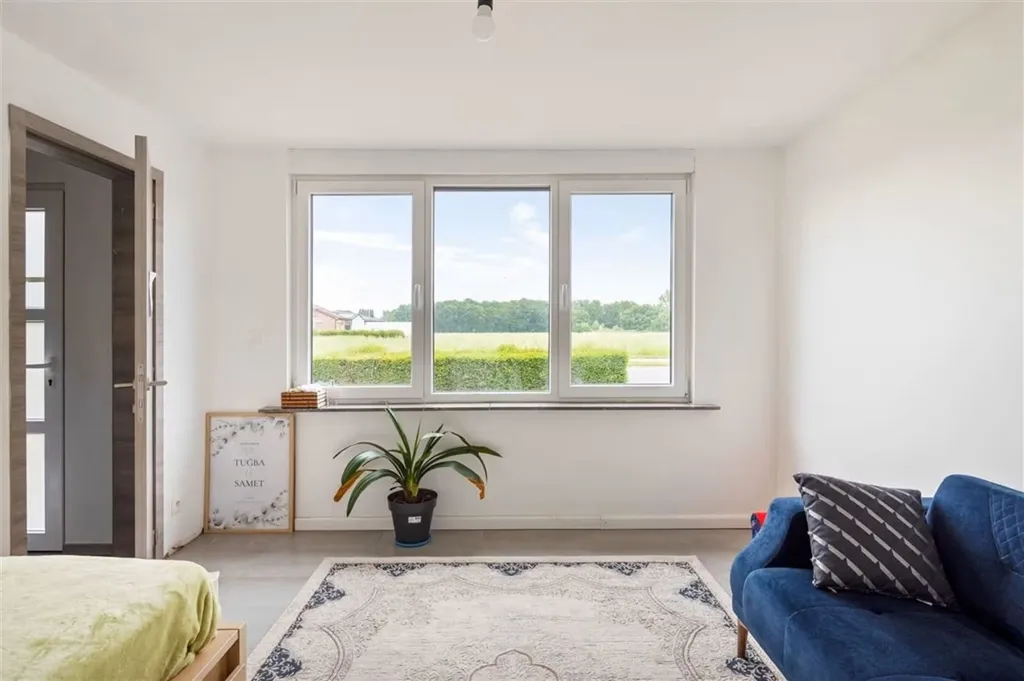 Chambres - Maison Rénovée avec Jardin à Duffel