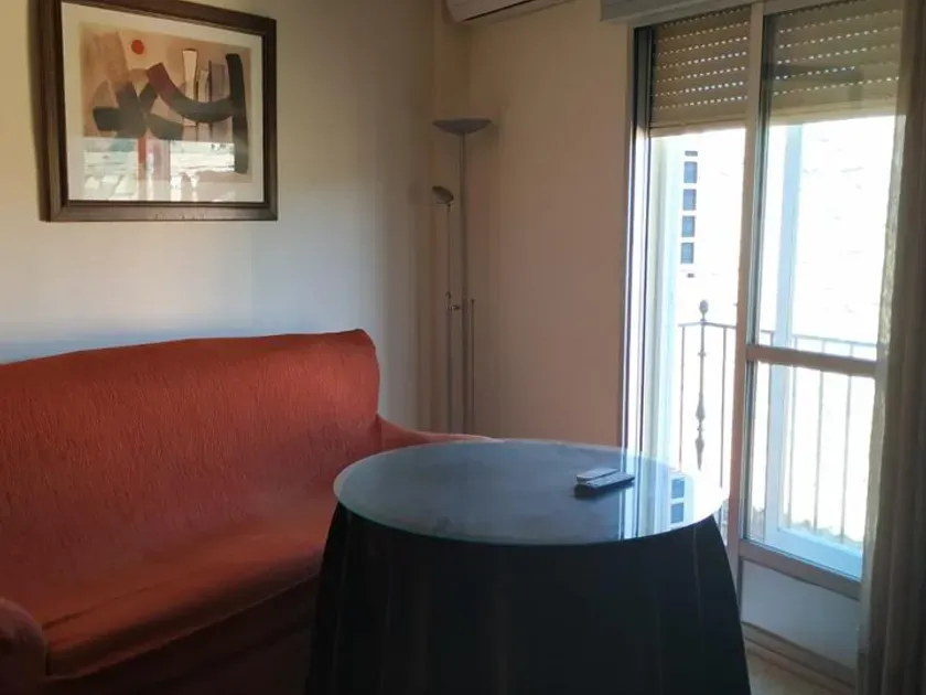 Elutuba - Bright Apartment with Patio in Plasencia Centre