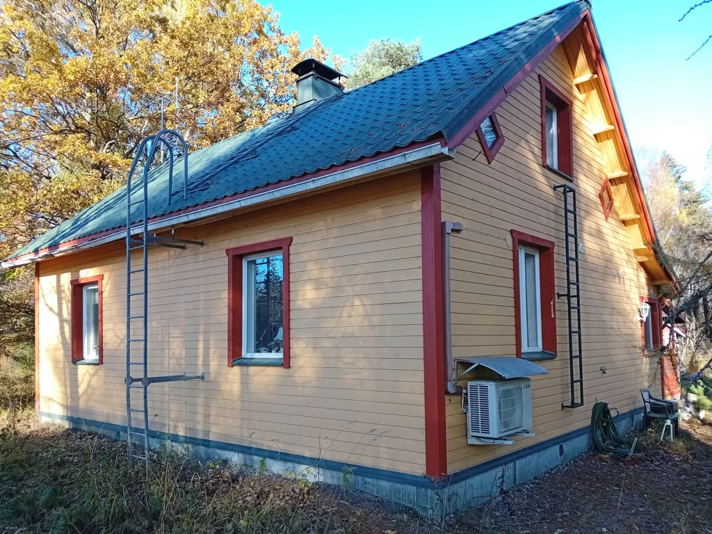4-toaline maja asukohas FI