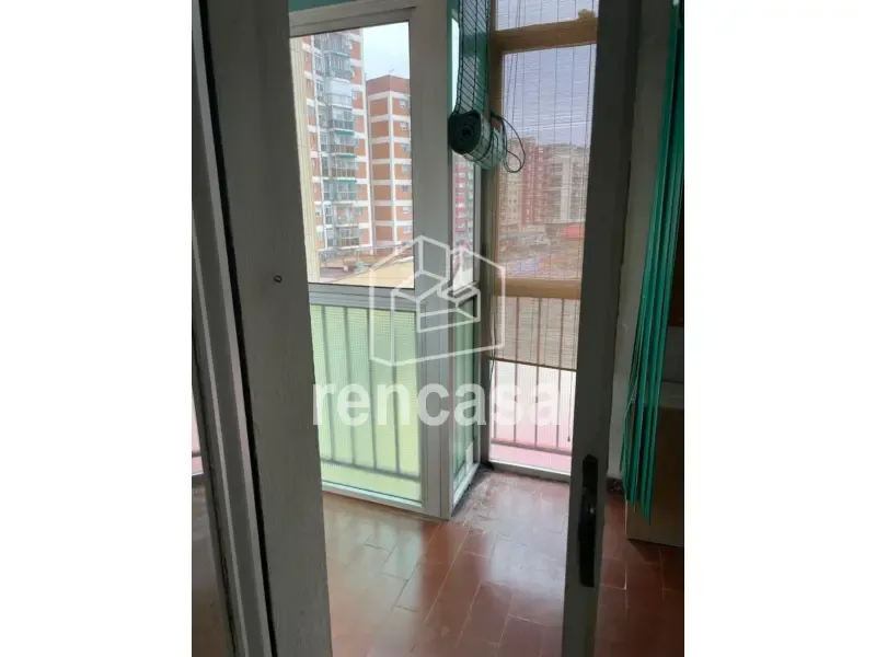 Rõdu - Spacious Flat with Balcony in Instituts