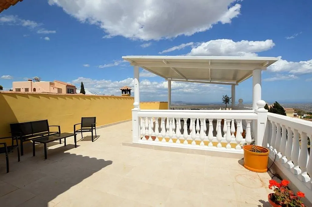 Terrass - Chalet with Pool and Terrace in Bédar