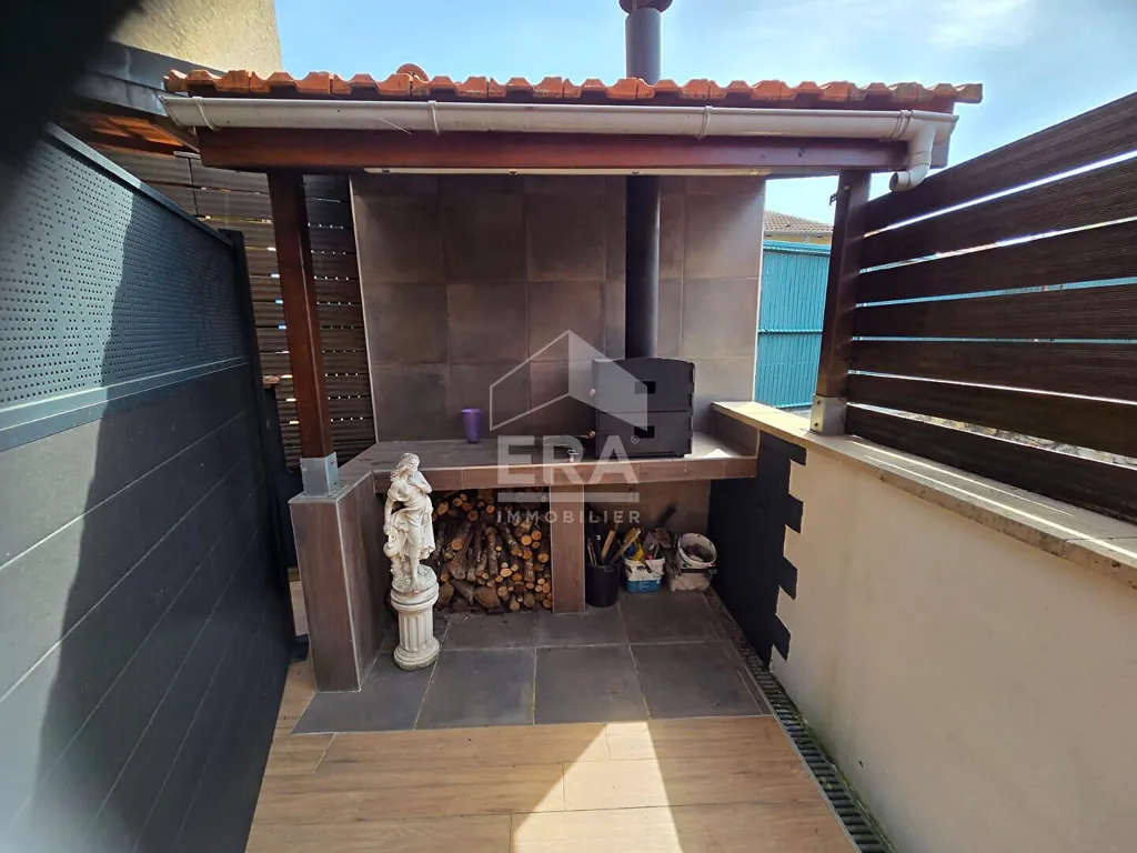 Terrass - Rustic Village House with Jacuzzi Terrace in Arnaville