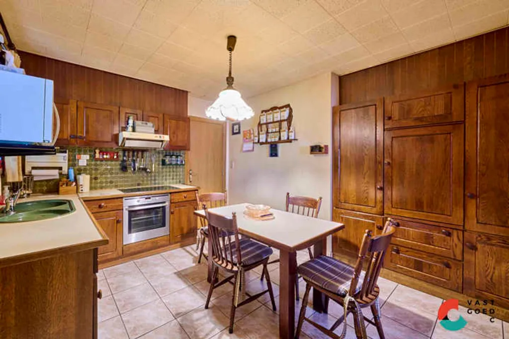 Söögituba - House with Potential in Hechtel