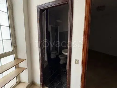 Entrée - Versatile Apartment with Balcony in Priverno