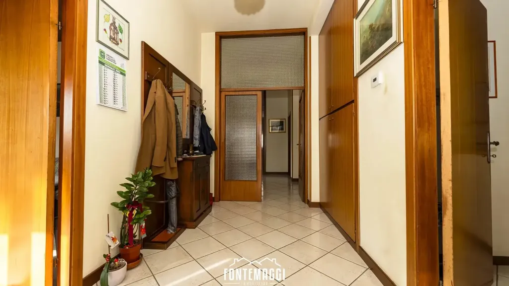 Entrée - Appartement 4 pièces à IT