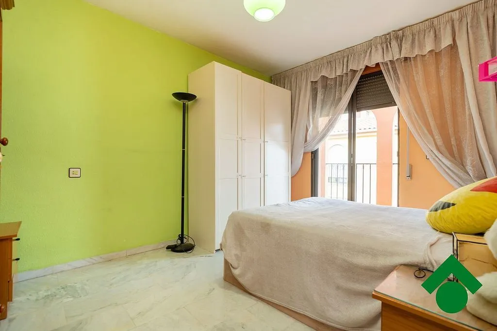 Magamistoad - Terraced House with Terrace in Atarfe