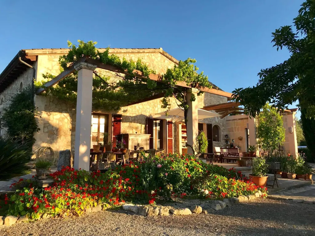 Terrasse - Solar-Powered Country House with Mountain Views in Porreres