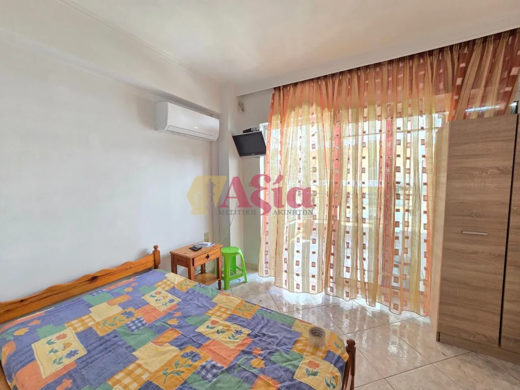 Chambres - Studio with Balcony in Agia Sophia, Patras