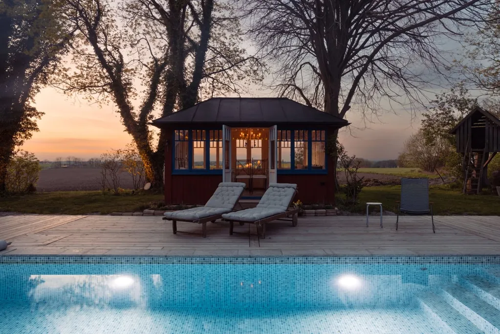 Bassein - Scandi Farmhouse with Pool and Views in Ystad