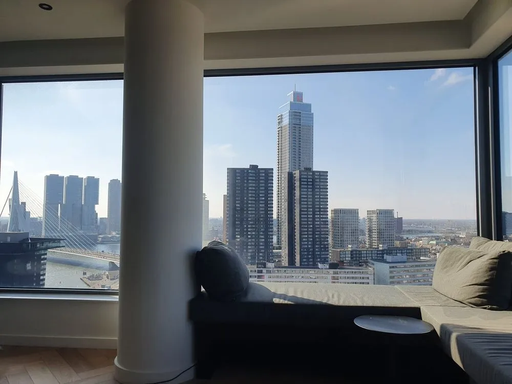 Soggiorno - Luxury Apartment in The CoolTower, Rotterdam