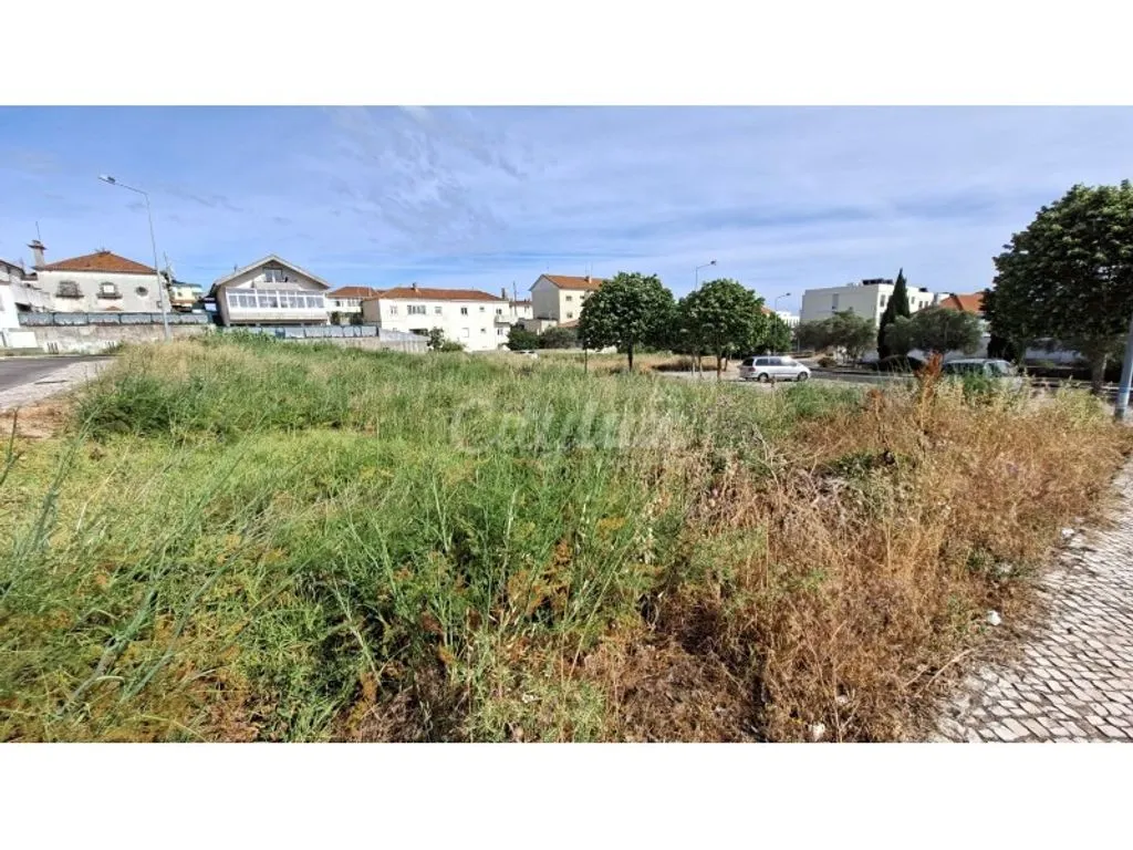 Aed - Approved Plot for Flats in Rebelva, Cascais