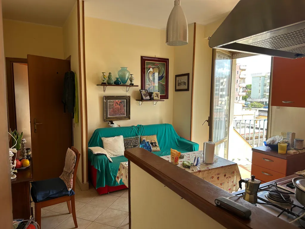Cuisine - Apartment with Balcony in Nettuno