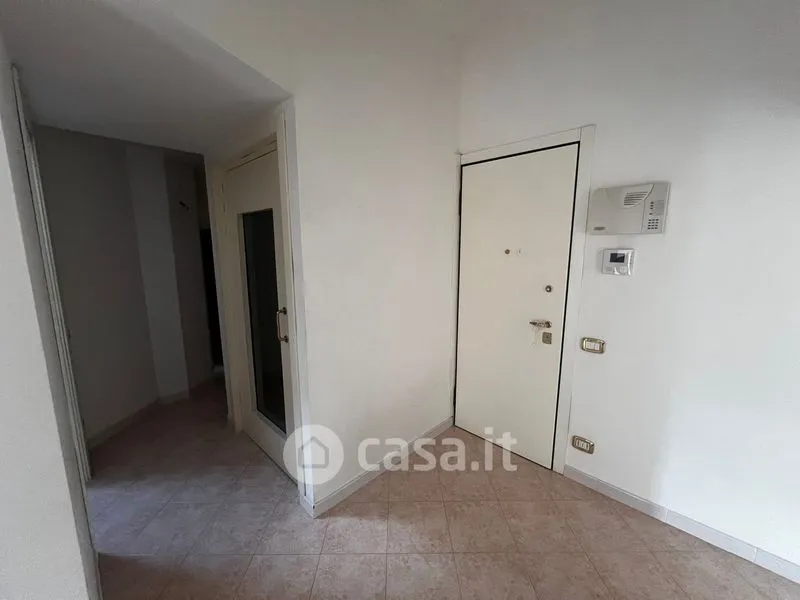Esik - Spacious Two-Level Apartment in Verona