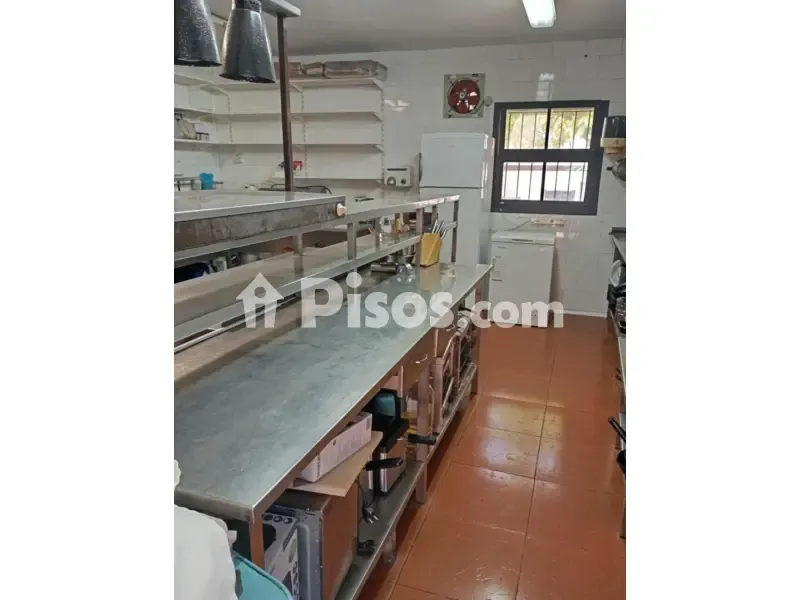 Cuisine - Restaurant with Apartments in Cala de Bou