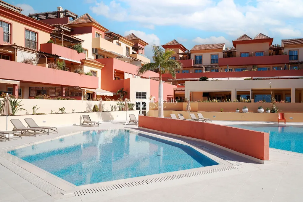 Bassein - Penthouse with Pool in Costa Adeje