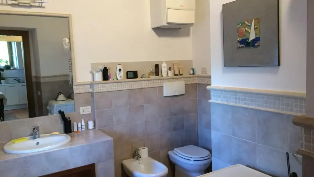 Vannitoad - Rustic Casale with Private Garden in Poggibonsi