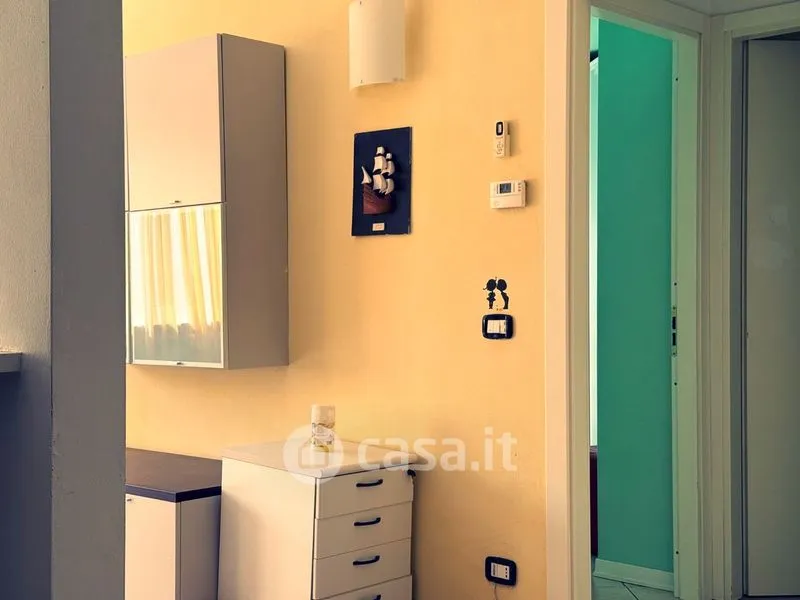 Bureau - Semi-Detached Apartment with Private Balcony in Chiavari