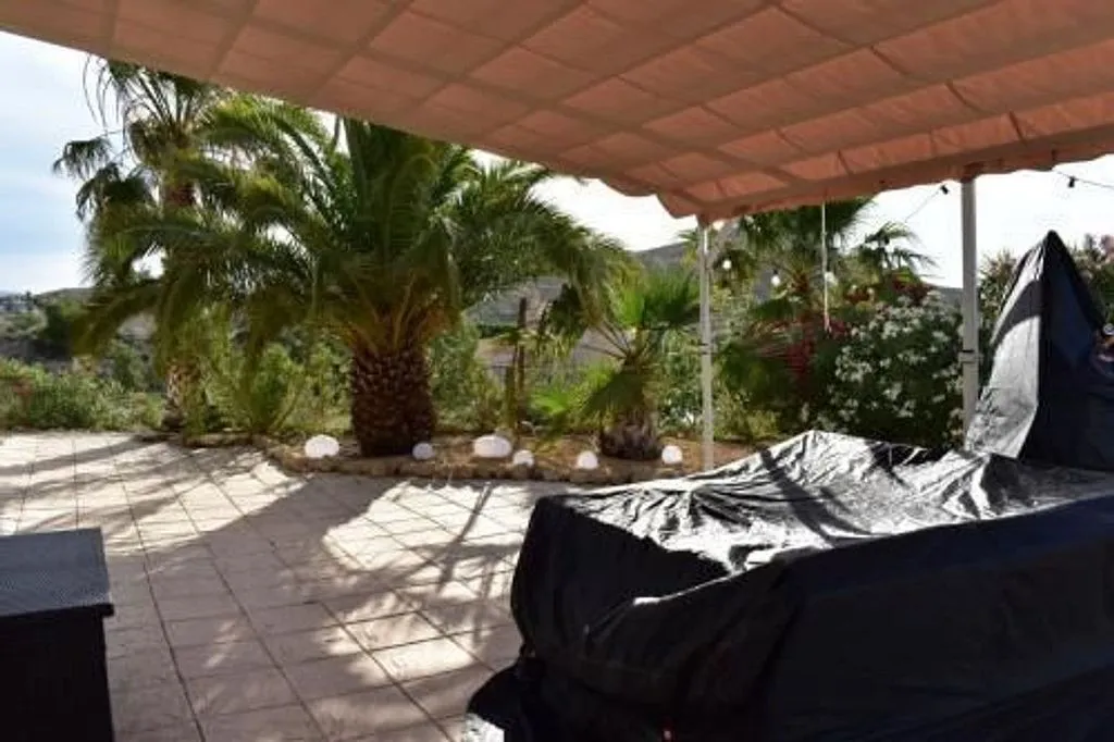 Terrasse - Rustic Villa with Sea View in Montnegre