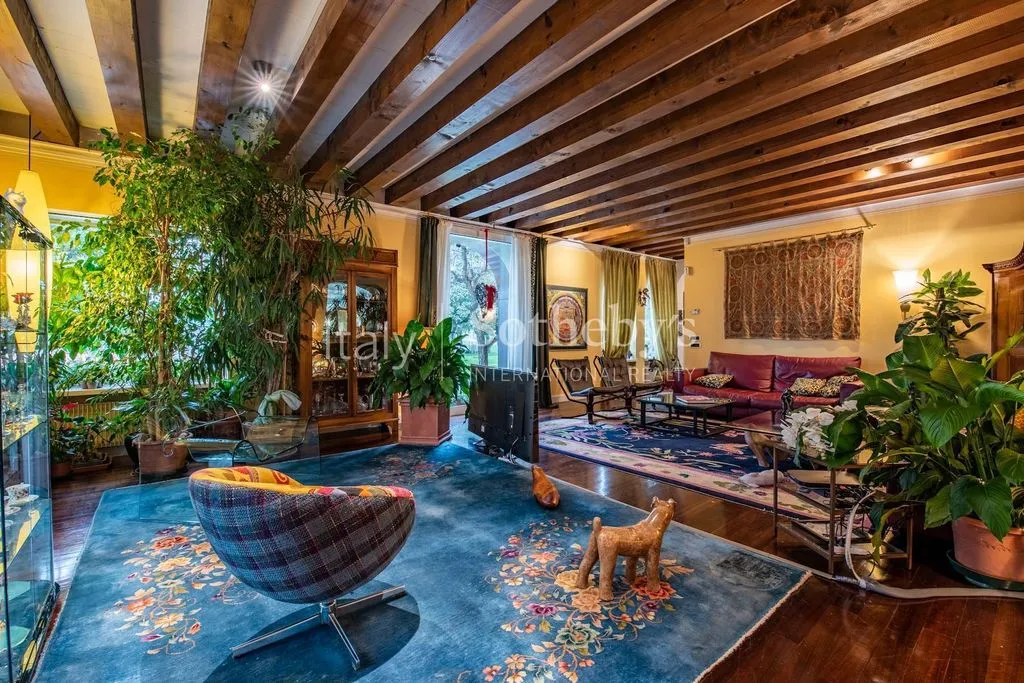 Séjour - Historic Villa with Panoramic Pool in Vittorio Veneto