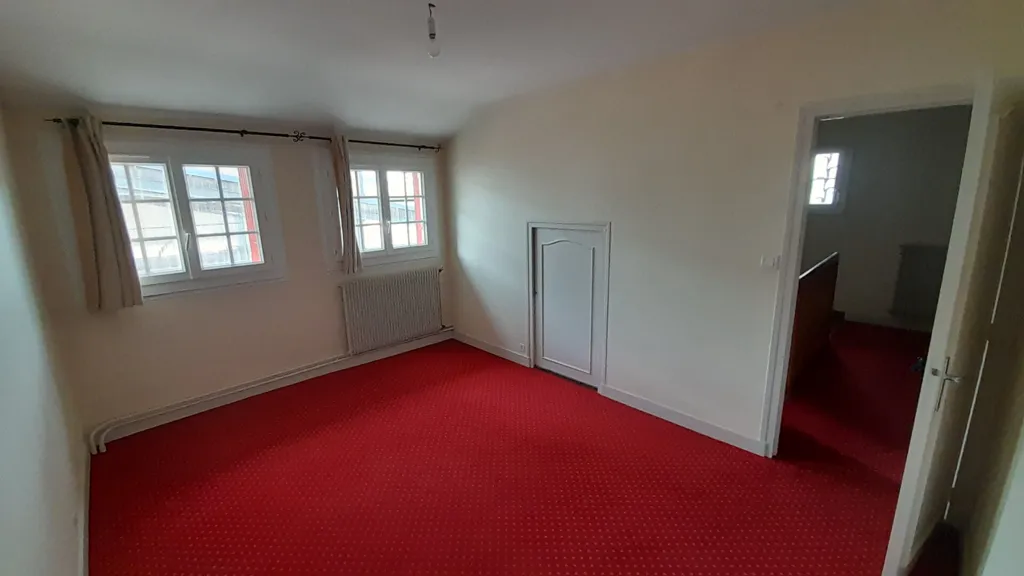Pièces - Maison 3 Pièces avec Garage à Lamotte-Beuvron