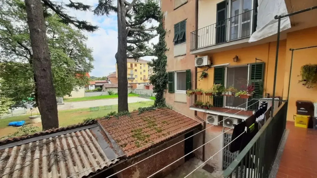 Balcon - Fully Rented Apartment with Balcony in Ovada Centre