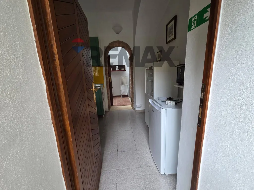 Esik - Tuscan-Style Apartment in Monteverdi Marittimo