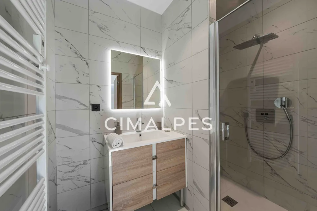 Bagni - Penthouse with Mountain Views in Trois Vallées