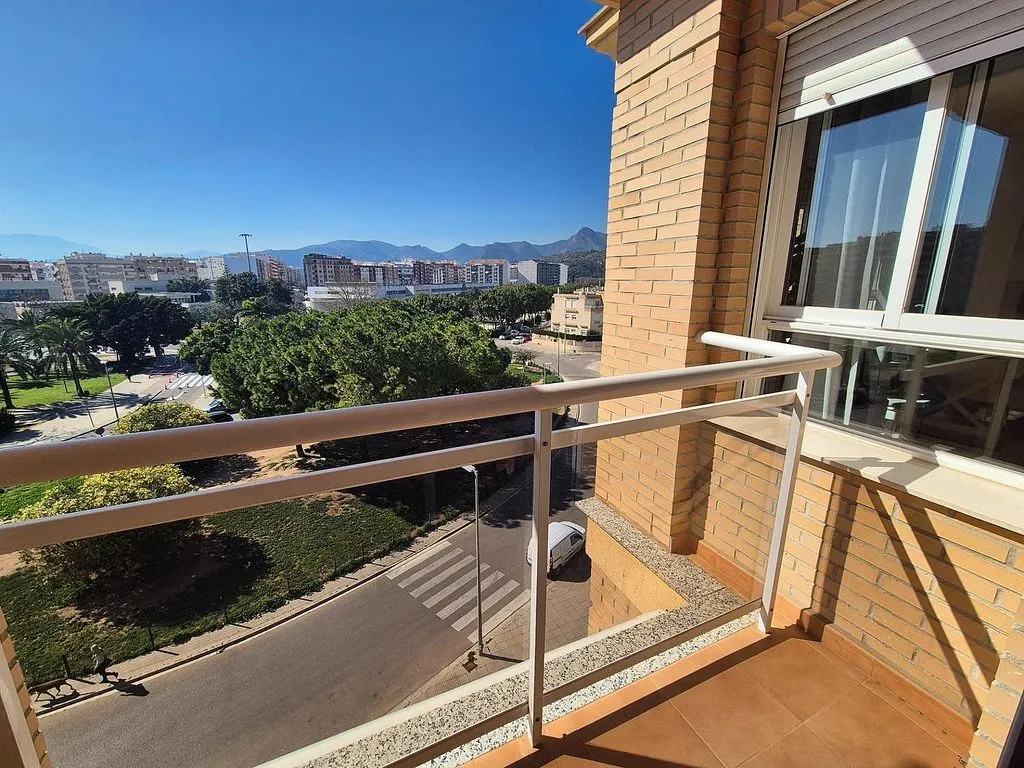 Balcón - Ático duplex con terraza en Carrer de l'Estatut Valencià