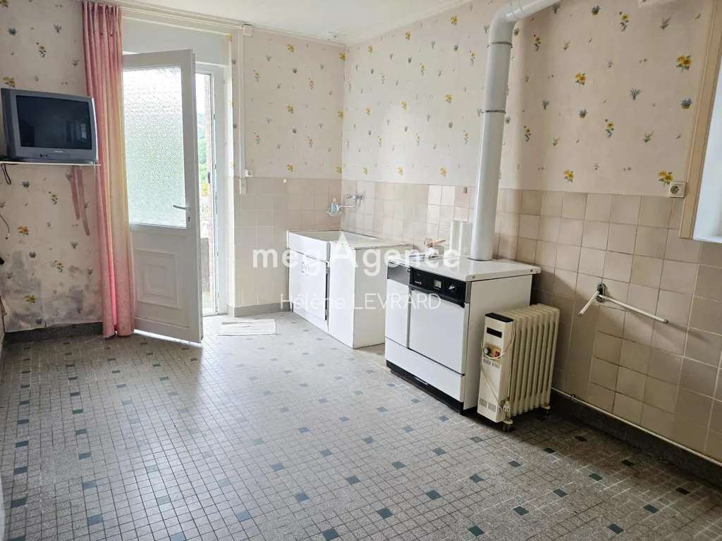 Cucina - Character House with Renovation Potential in Voutre
