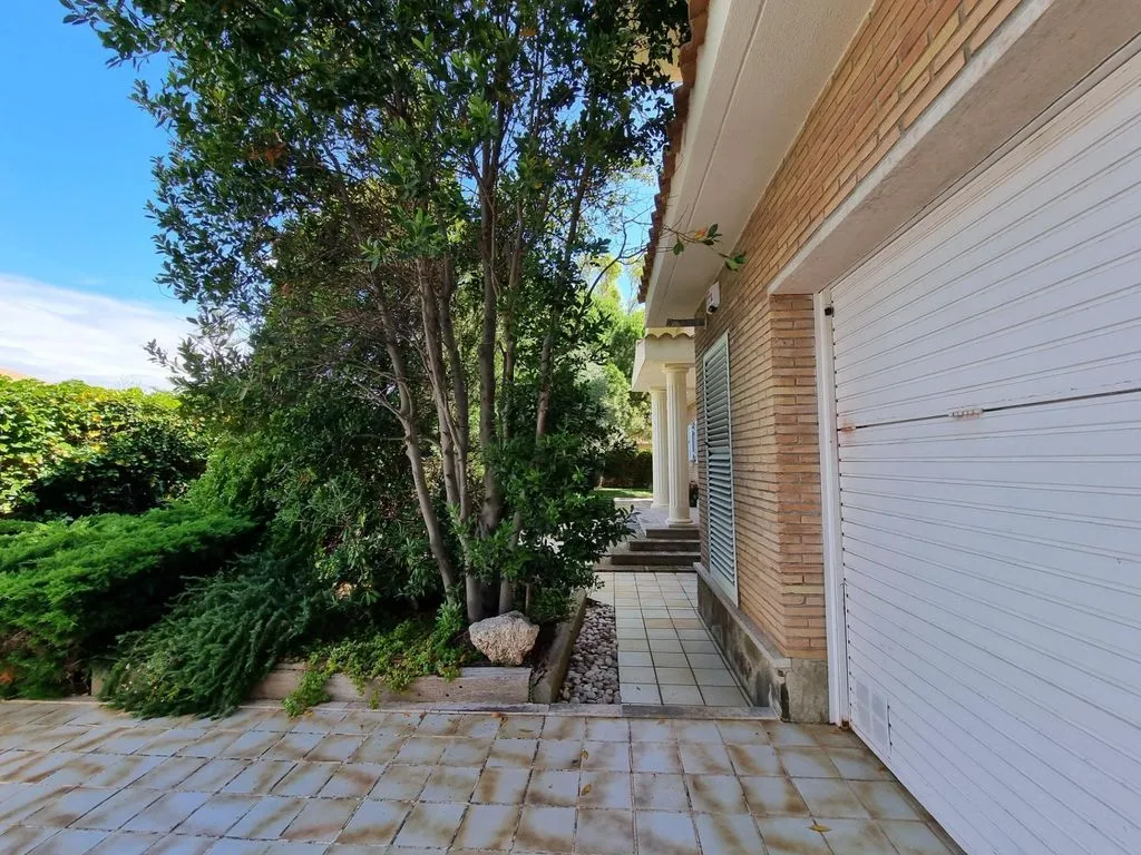 Välivaade - Chalet with Sea Views in L'Ametlla de Mar