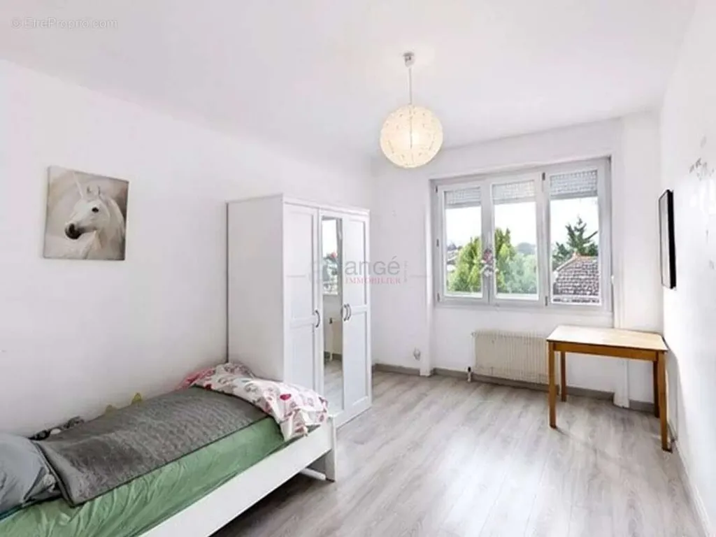 Chambres - Appartement Familial avec Balcon à Montchat, Lyon 3