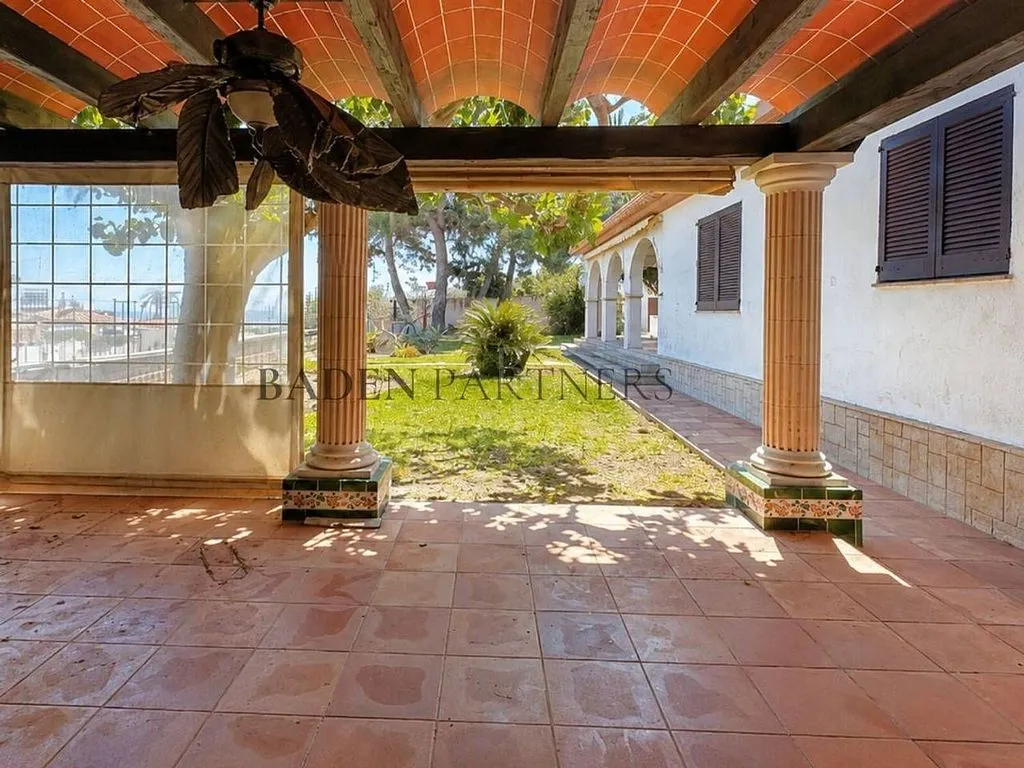 Terrass - Villa with Pool and Garden in Vinaròs