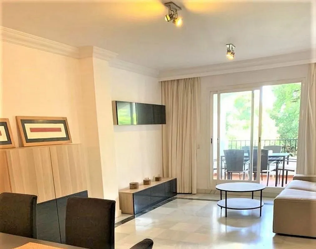 Séjour - Apartment with Pool in Pinos de Nagüeles